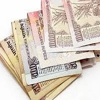 பழைய ரூபாய் நோட்டு காலக்கெடு: அடுத்த ஆண்டு ஜூன் வரை நீட்டிப்பு!