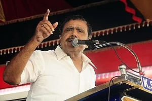 ஐ.பெரியசாமி