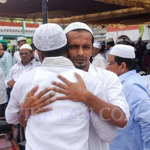 `நாளை தொடங்குகிறது ரம்ஜான் நோன்பு!' - தமிழக அரசின் தலைமை காஜி அறிவிப்பு