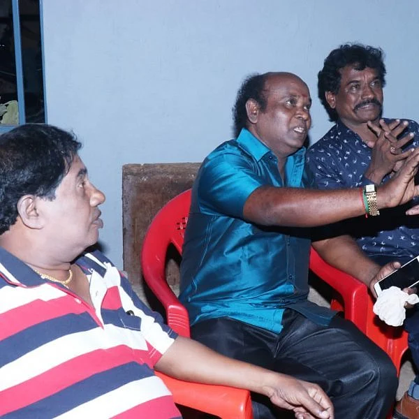நலிந்த நடிகர்களின் வாழ்வில் ஒளியேற்றியவர் ரித்தீஷ் - நகைச்சுவை நடிகர்கள் உருக்கம்