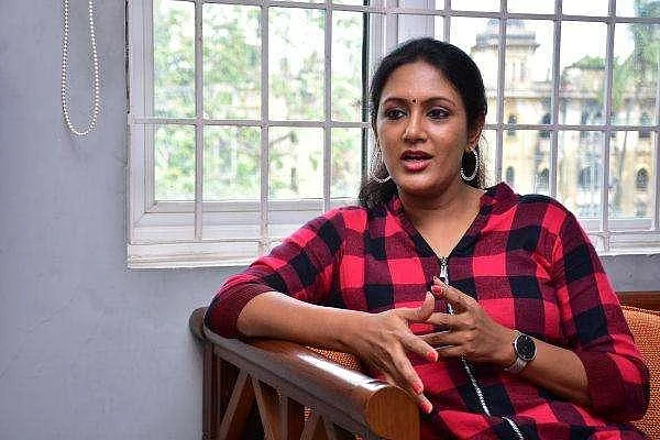 ``அட போங்கப்பா... விஜய் கூட எப்போ நடிச்சு முடிச்சேன் தெரியுமா?'' - `தளபதி 63' பற்றி தேவதர்ஷினி