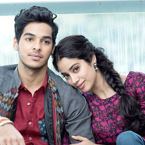 மராத்திய கிளாசிக் #Sairat ரீமேக்... ஸ்ரீதேவி மகளின் முதல் படம்... எதிர்பார்ப்புகளை கிளப்பிய #Dhadak படம் எப்படி?