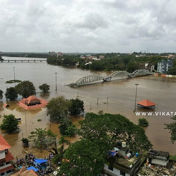 `நாம் சிக்கலான தருணத்தில் இருக்கிறோம்' - கேரள வெள்ள தாக்கத்தை விவரிக்கும் ஐ.நா!