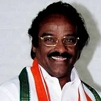 கன்னியாகுமரியில் பொன். ராதாகிருஷ்ணன் மீண்டும் முன்னிலை!