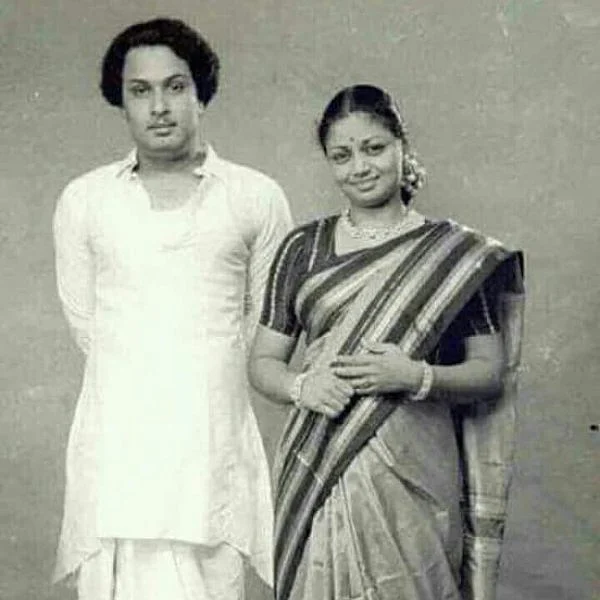 எம்.ஜி.ஆர் - ஜானகி காதல் வளர்ந்த கதை..! - ஒப்பனையும் ஒரிஜினலும்! எம்.ஜி.ஆர் 100 #MGR100 அத்தியாயம்-16