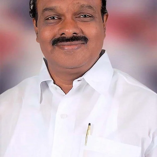 `வேலூர் மக்கள் மட்டும் ஓட்டு போடல!’ - கண்ணீர்விட்டு அழுத ஏ.சி.சண்முகம்