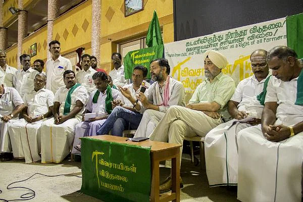 திருவண்ணாமலையில் கைதுசெய்யப்பட்ட யோகேந்திர யாதவ் யார் தெரியுமா?