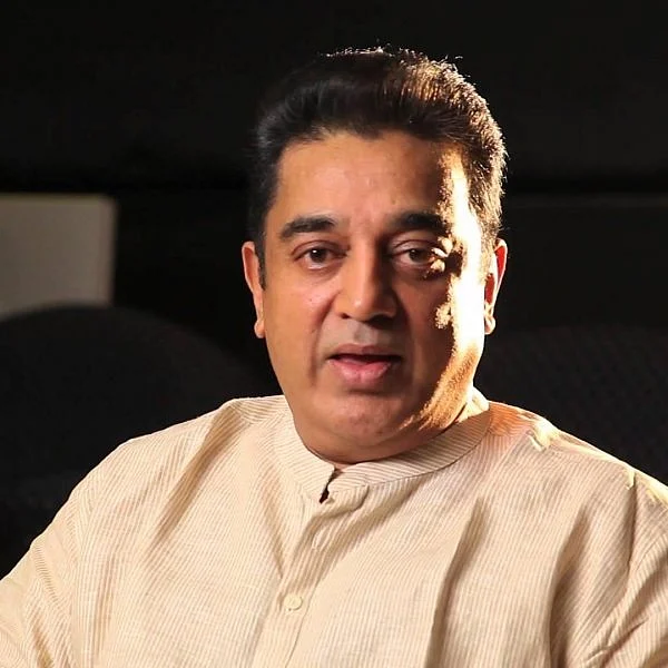 `பாசிசம் மீண்டும் தோற்கடிக்கப்படும்!’ -முருகதாஸுக்கு ஆதரவாக கமல் #sarkar