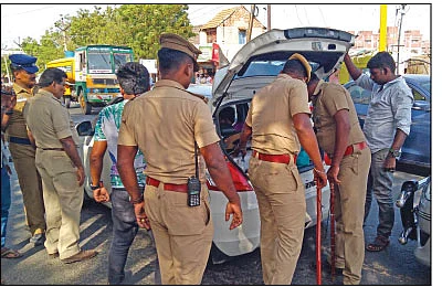 “தூத்துக்குடியில் நிலவுவது மயான அமைதி!”
