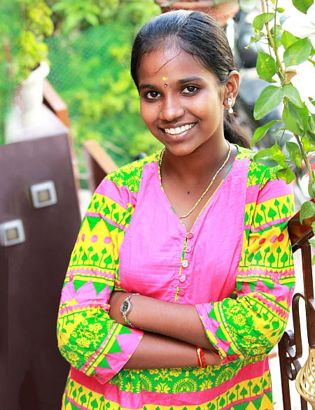 "காரைக் கட்டி இழுப்பேன் கேரம் சுண்டி ஜெயிப்பேன்!"
