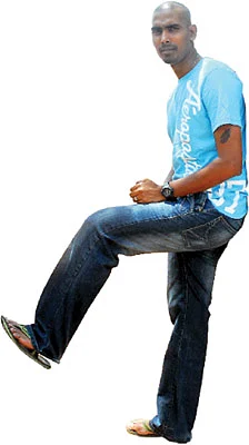 ''வீட்டில் சொல்லாத கைகலப்பு ரகசியம்..."
