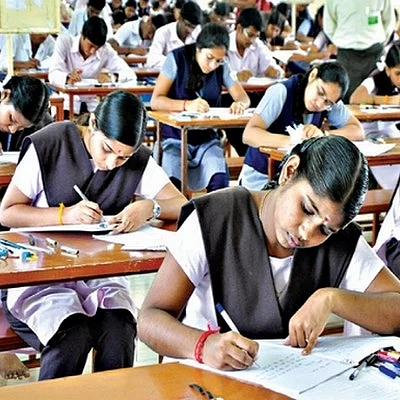 பிளஸ் டூ தேர்வு: 8.82 லட்சம் மாணவர்கள் எழுதுகின்றனர்!
