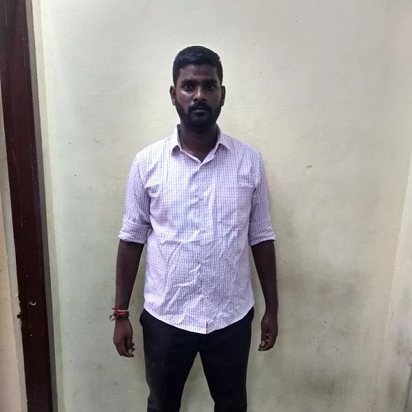 `ரூ.4 லட்சம் கொடுத்தால் வீடு கட்டலாம்' - நகைக்கடை அதிபரை மிரட்டிய வி.சி.க பிரமுகர்