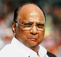 2ஜி: பிரணாப், சிதம்பரத்துக்கு பவார் அறிவுரை