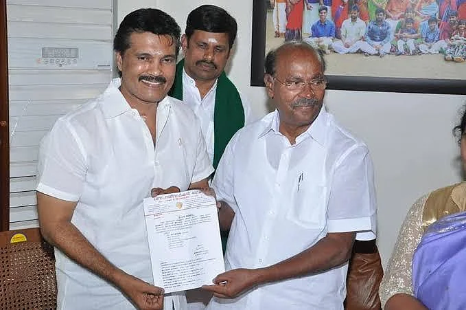 ‘‘பதவிக்காக கூஜா துாக்கி வாழமுடியாது!’’ பா.ம.க மீது பாய்கிறார் நடிகர் ரஞ்சித்