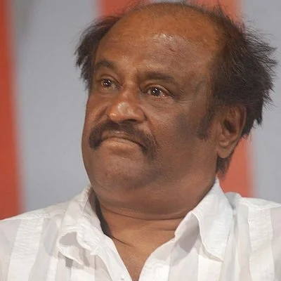 'எல்லாம் உன் கண் அசைவில்': ஆதங்கத்தோடு காத்திருக்கும் ரஜினி ரசிகர்கள்!