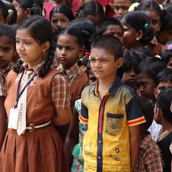 பள்ளிக்கூடம்