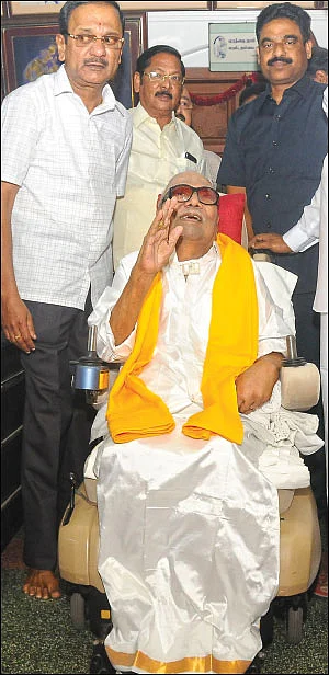 அழுகை... சிரிப்பு... சைகை!