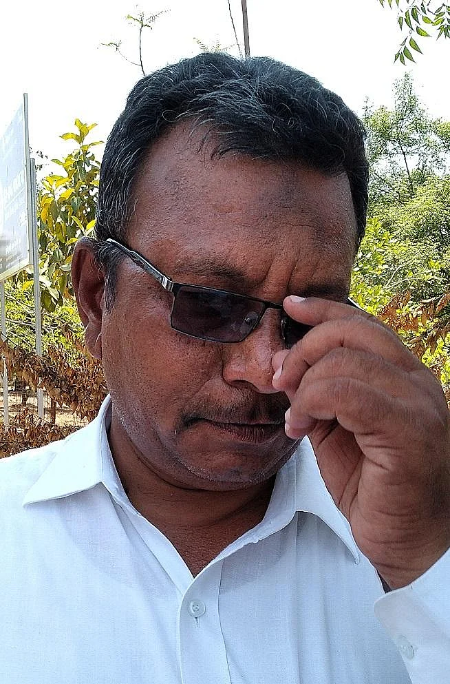 கூலித் தொழிலாளர்களுக்கும் ஊதியத்துடன் விடுமுறை! - சுயேச்சை வேட்பாளரின் கோரிக்கை விசாரணைக்கு ஏற்பு