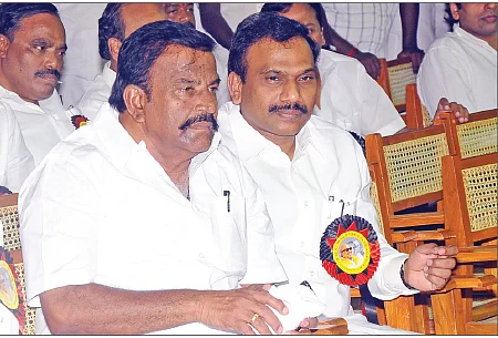 பொலிட்டிகல் பொடிமாஸ்!