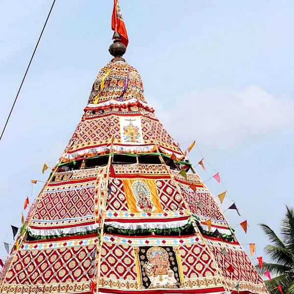 நாகப்பட்டினம் மாவட்டம் திருக்கடையூர் அமிர்தகடேஸ்வரர் கோவில் தேரோட்டம் புகைப்படத்தொகுப்பு படங்கள்-செ.ராபர்ட்