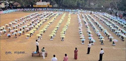 ஒரே நாளில் பல சாதனைகள் !