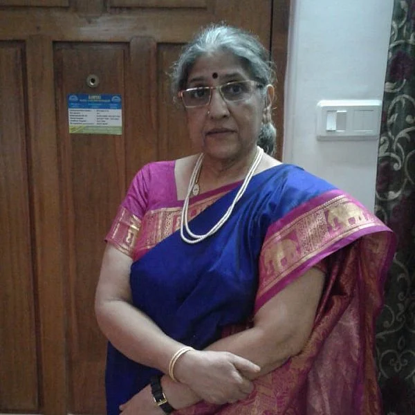 "ஒரு பொண்ணா அரசியலில் என்னால சர்வைவ் பண்ண முடியல... அதான் விலகிட்டேன்!" நடிகை பானு
