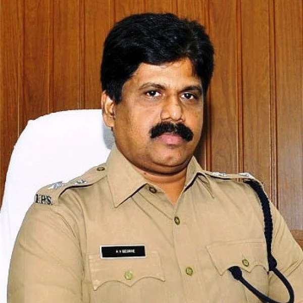 உயர் அதிகாரிகளுக்குத் தெரியாமல் ஆர்.டி.எப் என்ற தனிப்படை உருவாக்கிய எஸ்.பி. சஸ்பெண்ட்!