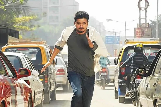 விஜய்க்காக வெயிட் பண்ணிய துப்பாக்கி பாம்