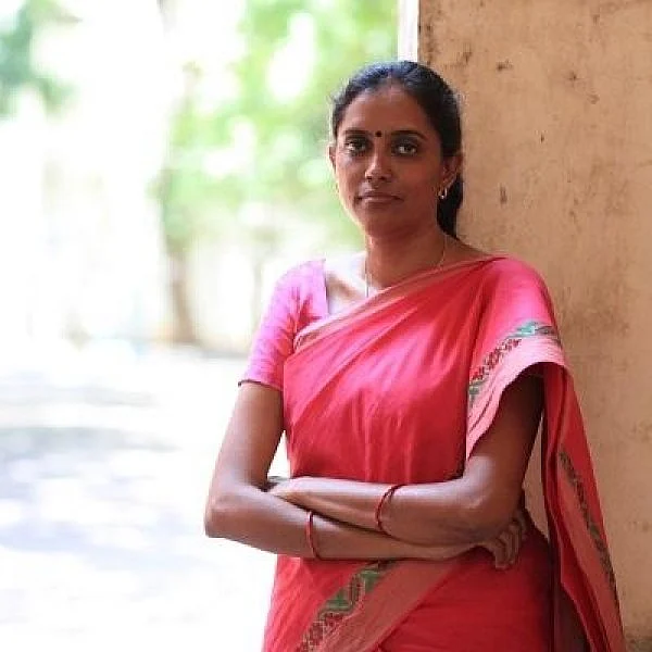 வதந்திகளைப் பரப்ப பா.ஜ.க-வில் தனி டீம்..! கொதிக்கும் ஜோதிமணி