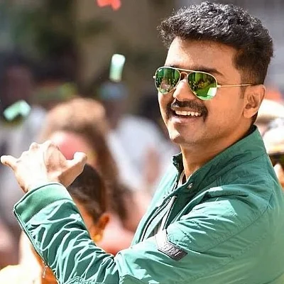 விஜய்யின் தெறி..ஷாருக்கின் ஃபேன் எது பெஸ்ட்.... இந்தவார ஃப்ளாஷ்பேக்! #WeeklyViral