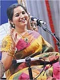 பிரசவ நேரம் வரை கச்சேரி !