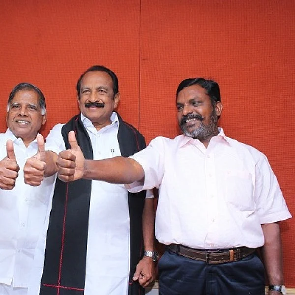 அ.தி.மு.க, காங்கிரஸ், மக்கள் நலக்கூட்டணி - காணாமல் போன கட்சிகள் குறித்த அறிவிப்பு!