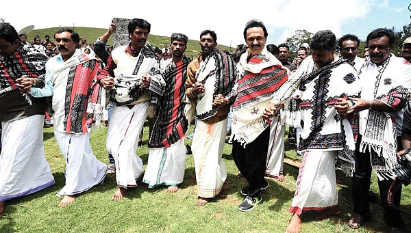 உங்களுக்கும் இப்படித் தெரியுதா?