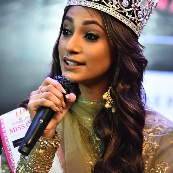 `தமிழைக் கற்றுக்கொண்டால் எந்த மொழியையும் கற்றுக்கொள்ளலாம்’ - மிஸ் இந்தியா அனுக்ரீத்தி