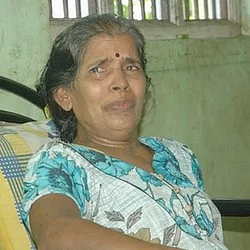 'கைநிறைய சம்பளம் எதிர்பார்த்தேன், கையை இழந்தேன்...!'- 'சவுதி ரிட்டர்ன்' கஸ்தூரி கண்ணீர் பேட்டி