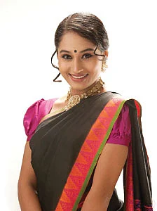 கேபிள் கலாட்டா - அழகான பேய் !