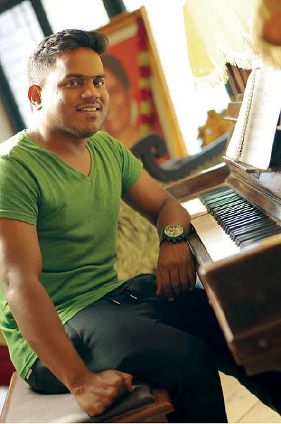 VIKATAN NOW