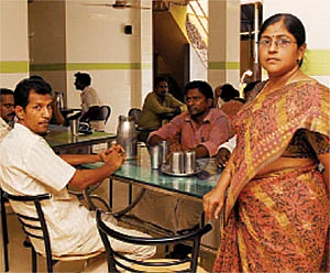 பூஜ்யத்திலிருந்து ராஜ்ஜியத்துக்கு...