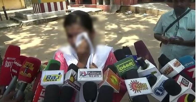 `காதலித்தோம்... பிரிந்தோம்... தற்கொலை செய்வோம்'! - நீதிமன்றத்தில் தாய், சிறுமி கண்ணீர்