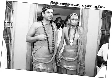 அன்னை மீனாட்சி திருவிளையாடலைத் தொடங்கிட்டா...