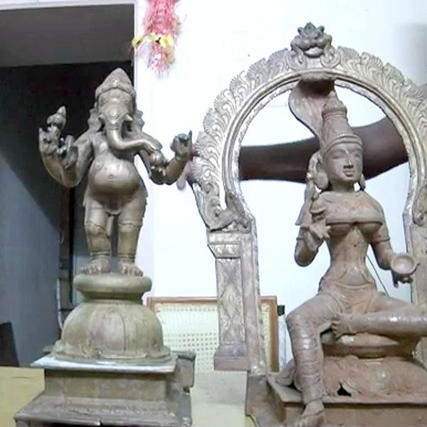 'இருட்டு அறைகளிலிருந்து சுவாமி சிலைகளை விடுதலைசெய்யுங்கள்'- தமிழக அரசுக்குச் சென்ற கடிதம்