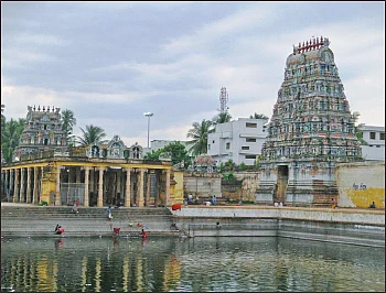 நாரதர் உலா - அடைக்கப்பட்டதா திருக்கோயில் பிராகாரம்?