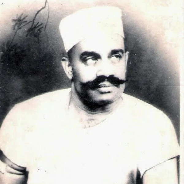 நிவின்பாலி நடிக்கவிருக்கும் 'காயங்குளம் கொச்சுண்ணி' இவர்தான்! #KayamkulamKochunni