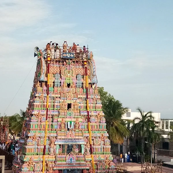 நள்ளிரவில் கோயில்களை முற்றுகையிடுவோம்! தமிழக அரசை எச்சரிக்கும் இந்து முன்னணி