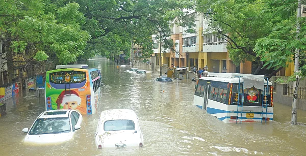 வீணான திட்டங்கள்... விரயமான நிதி! - தோலுரித்துக் காட்டிய சி.ஏ.ஜி அறிக்கை