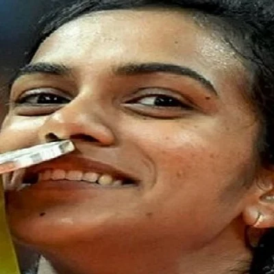 பரிசு அறிவிப்பில், சாய்னாவுக்கு நேர்ந்தது சிந்துவுக்கு நேரக்கூடாது!