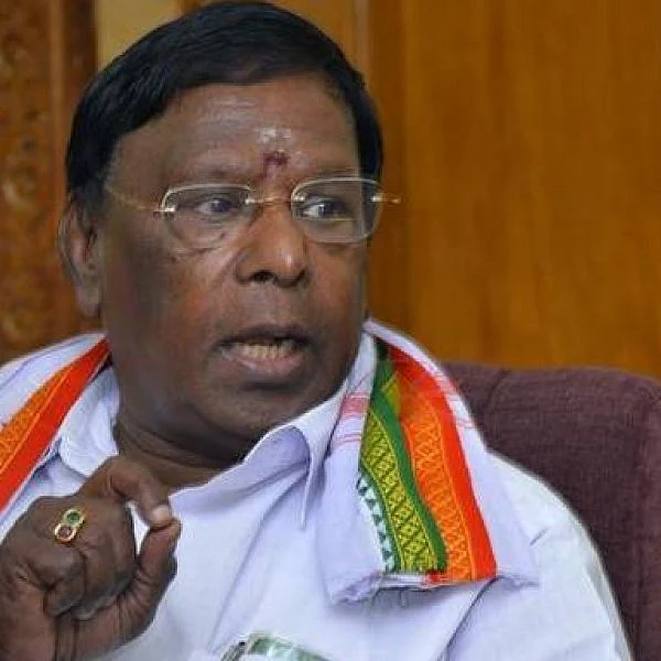 திருநங்கைகள் படிக்க புதுச்சேரி அரசு உதவி - முதல்வர் நாராயணசாமி அறிவிப்பு!