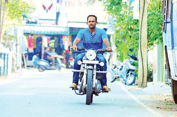 ஆனந்த விகடன் விருதுகள் 2015