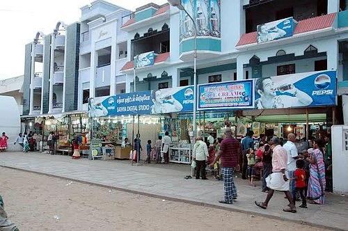 புனிதத் தலங்களை புகைச்சல் தலங்களாக்கும் பகல் கொள்ளை!